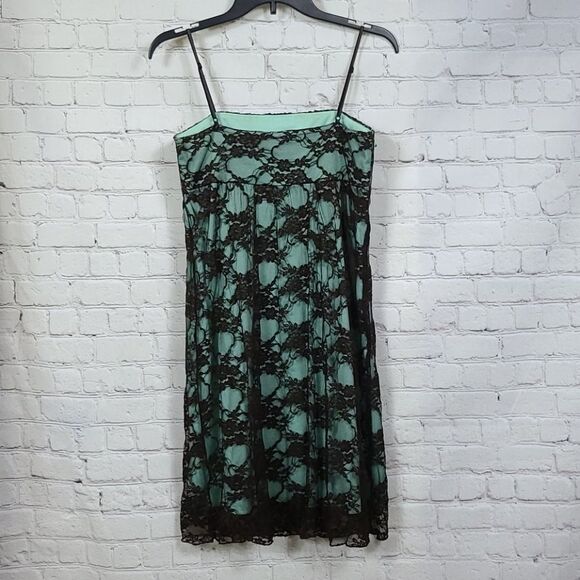Jodi Kristopher Medium Black Lace Overlay Green Dress Cocktail Party Holiday - Picture 3 of 7